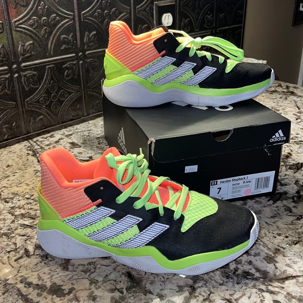Harden stepbacks